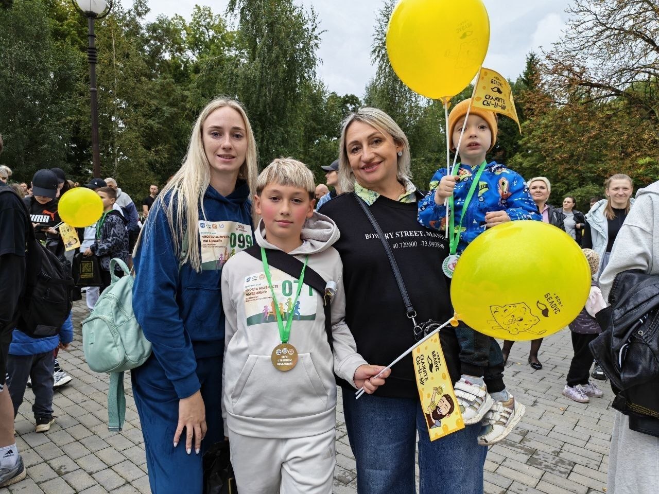 🏃 Сотрудники КУП «Слуцкводоканала» приняли участие в семейном забеге ко Дню народного единства.