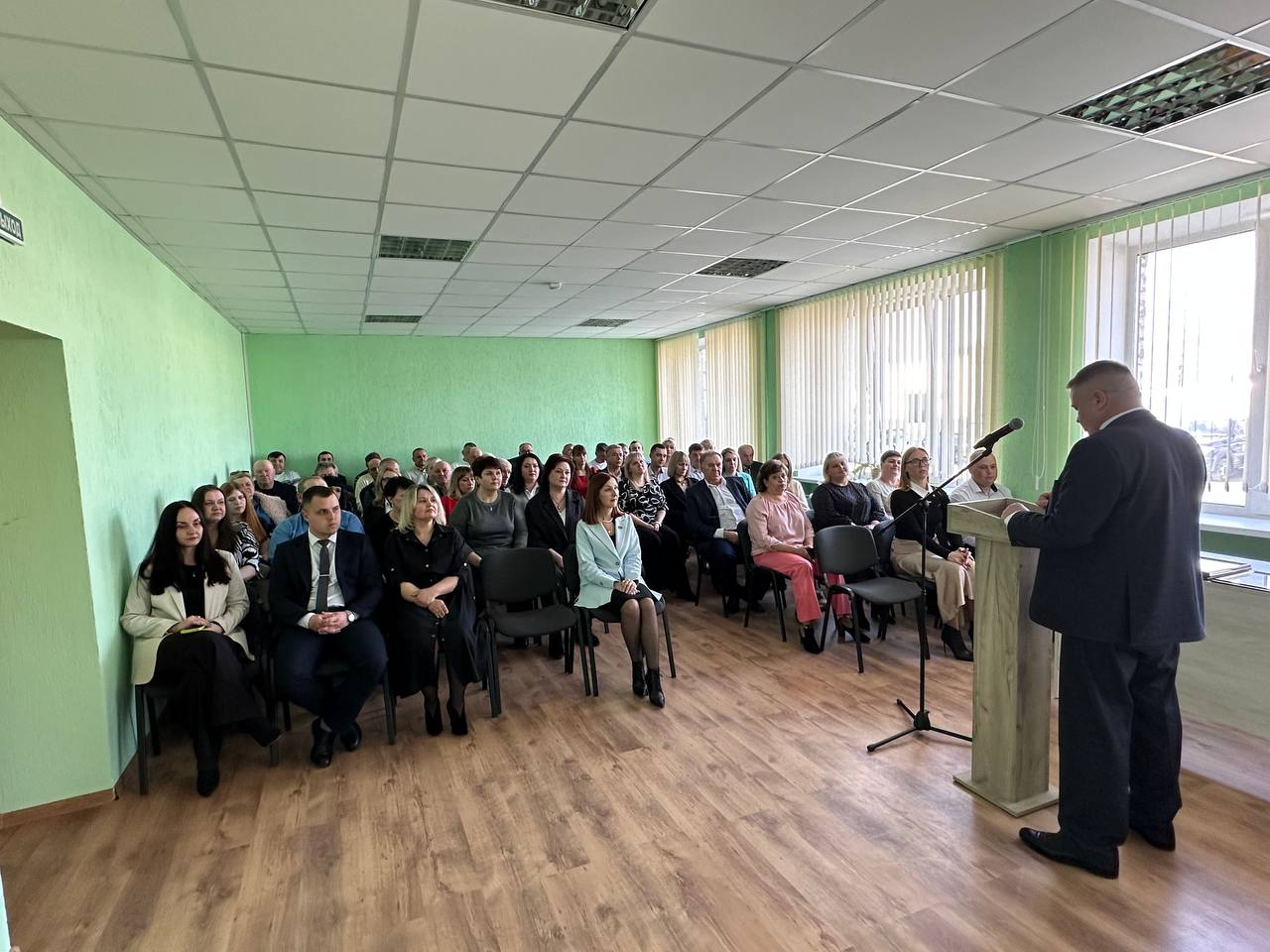 С ДНЁМ РАБОТНИКОВ ЖКХ И БЫТОВОГО ОБСЛУЖИВАНИЯ